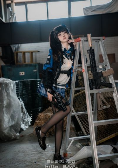 电视剧深潜在线观看完整版_免费正片国语
